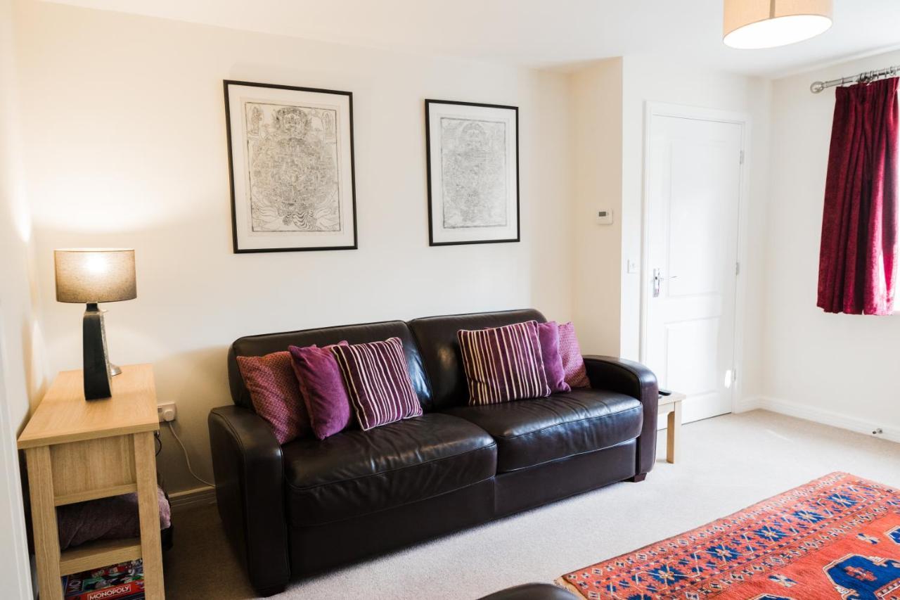 College Court Villa Bedale Exterior photo